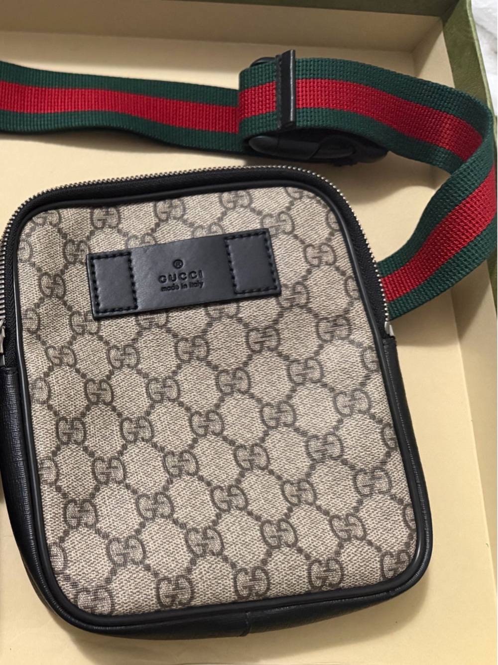 Gucci Beige GG Canvas Belt Bag with Black Leather and Red/Green Web Strap - Picture 3 of 3